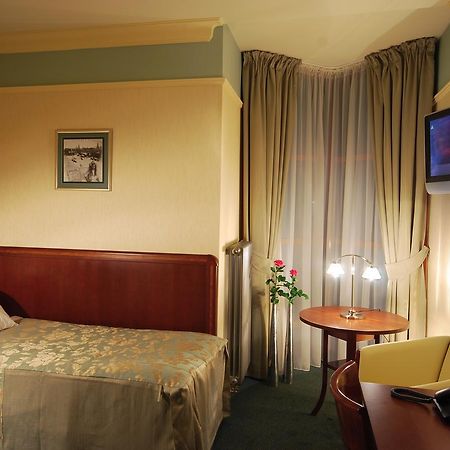 Hotel Victoria Wloclawek Luaran gambar