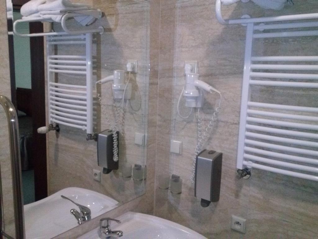 Hotel Victoria Wloclawek Bilik gambar